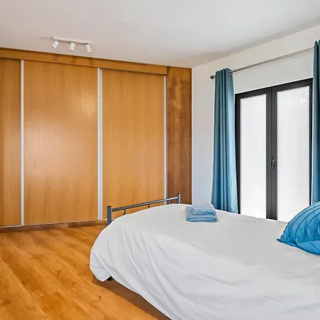 Balcoes Apartment